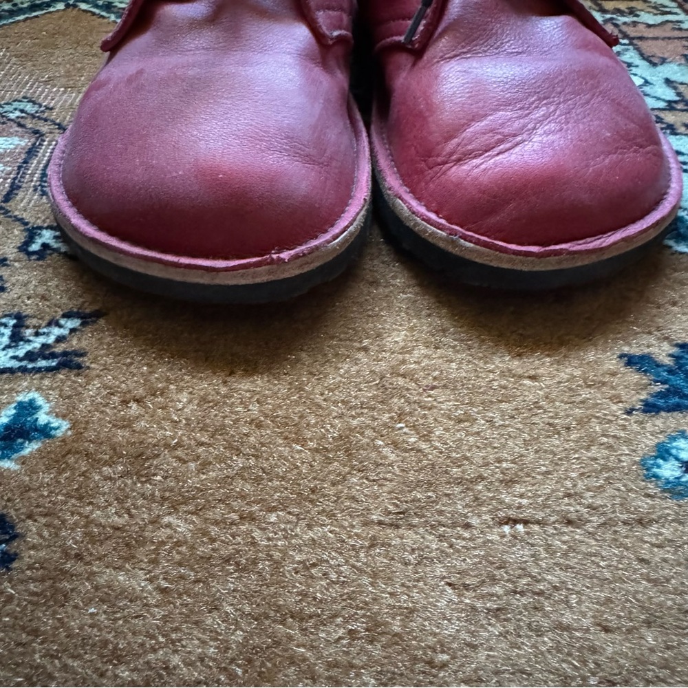 Softstar Shoes hawthorne chukka in beautiful currant red. - Picture 8 of 11